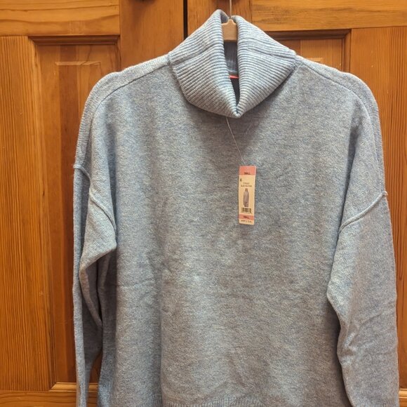 NWT Vince Camuto Turtle-Neck Sweater Size Small in Gray - Picture 1 of 9